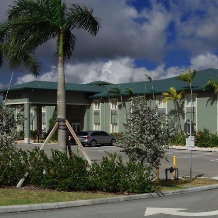 Pioneer Inn Royal Palm Beach Dış mekan fotoğraf