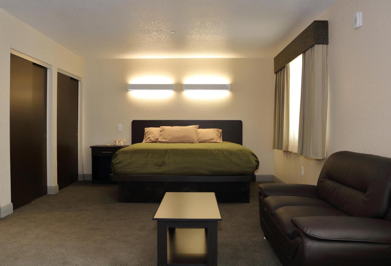 Pioneer Inn Royal Palm Beach Dış mekan fotoğraf