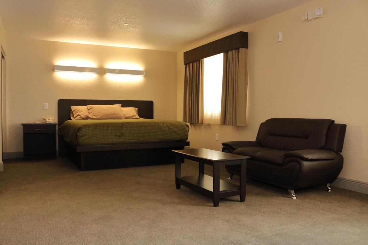 Pioneer Inn Royal Palm Beach Dış mekan fotoğraf