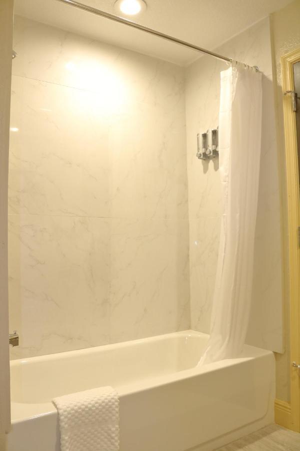 Pioneer Inn Royal Palm Beach Dış mekan fotoğraf