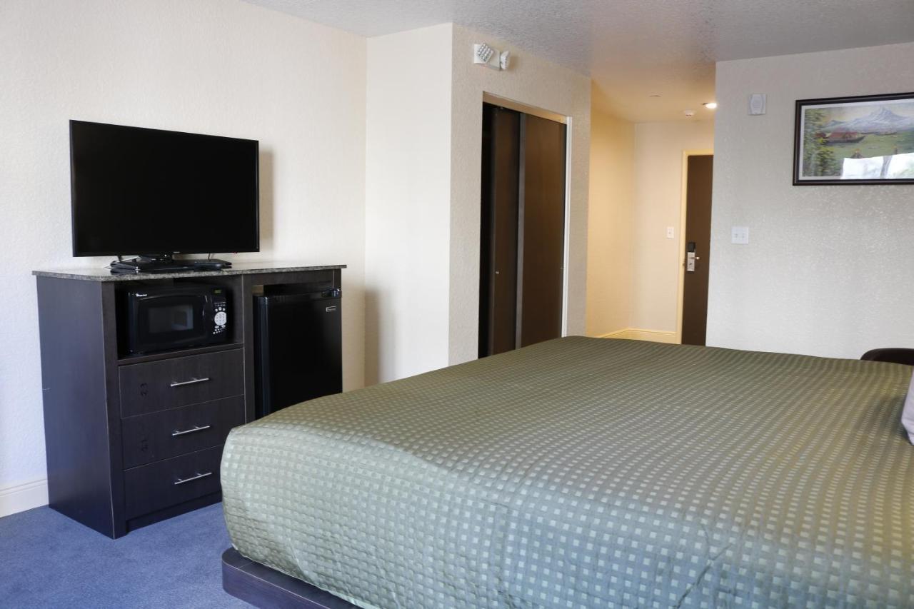 Pioneer Inn Royal Palm Beach Dış mekan fotoğraf